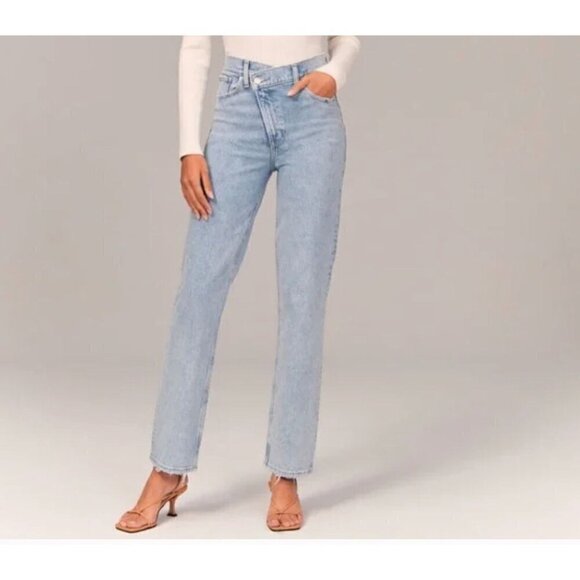 Abercrombie & Fitch The Dad High Rise Button Fly Light Wash Size 25/0 - Picture 2 of 7